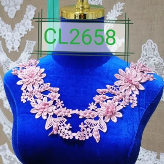 CUELLO 3D CON PERLAS CL2658 PALO DE ROSA