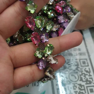 CADENA CON PIEDRA FINA REF: YF1008 10 YARDAS/ROLLO