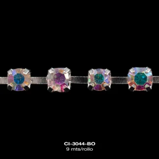 STRASS METAL LATON P/VIDRIO PL 1L REF: 14SS 3.5mm BOREAL 9 m/rollo