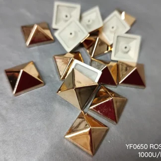 REMACHES METAL PIRAMIDE RP15DR 15mm 1,000 PZ/PQT DORADO/ROSADO