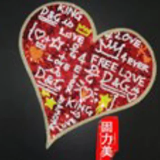 PARCHES LENTEJUELA CORAZON FREE LOVE SP1377-SP ROJO